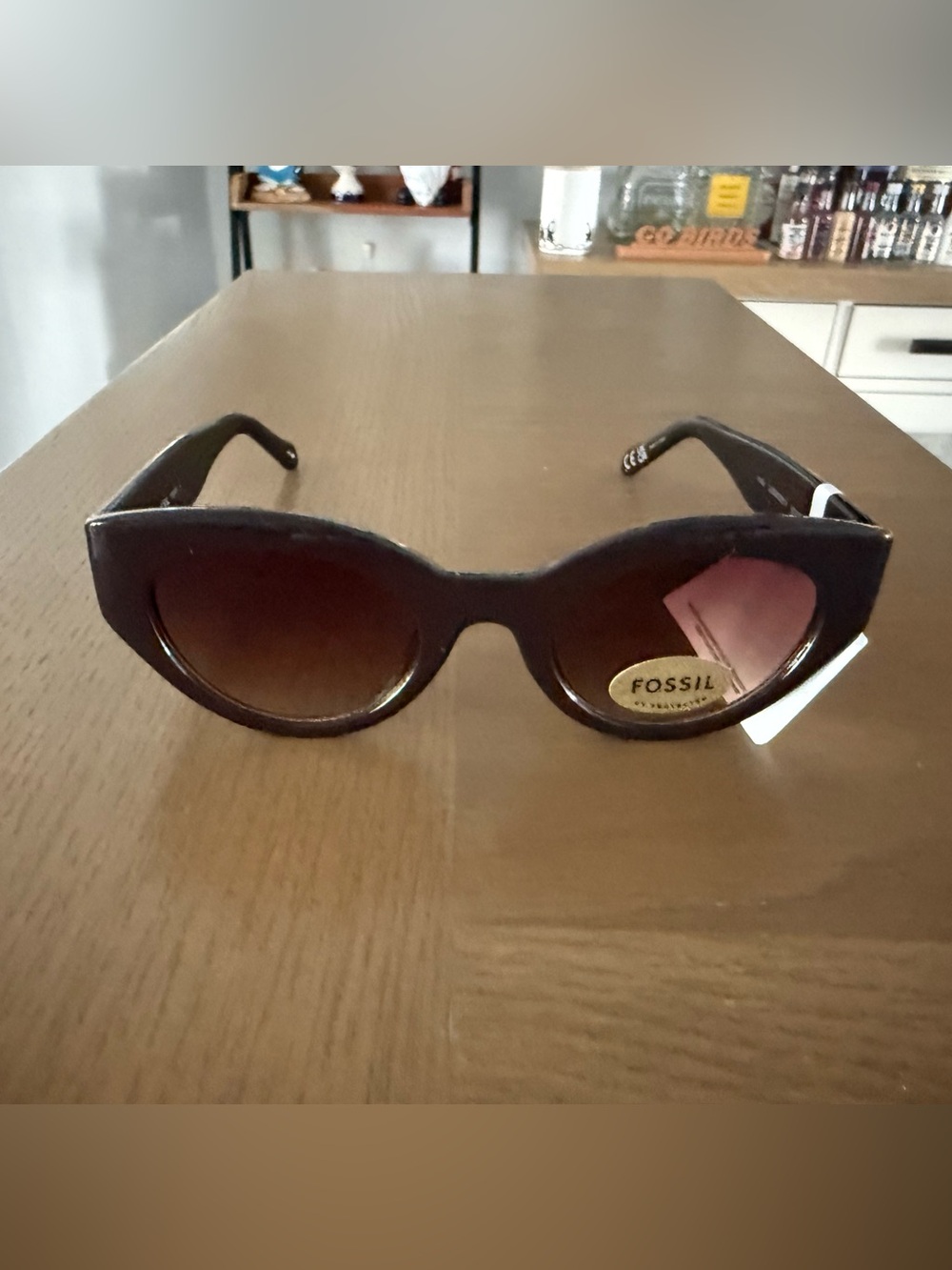 Fossil Women's Dark Brown Gradient Oval or Cat Eye Sunglasses